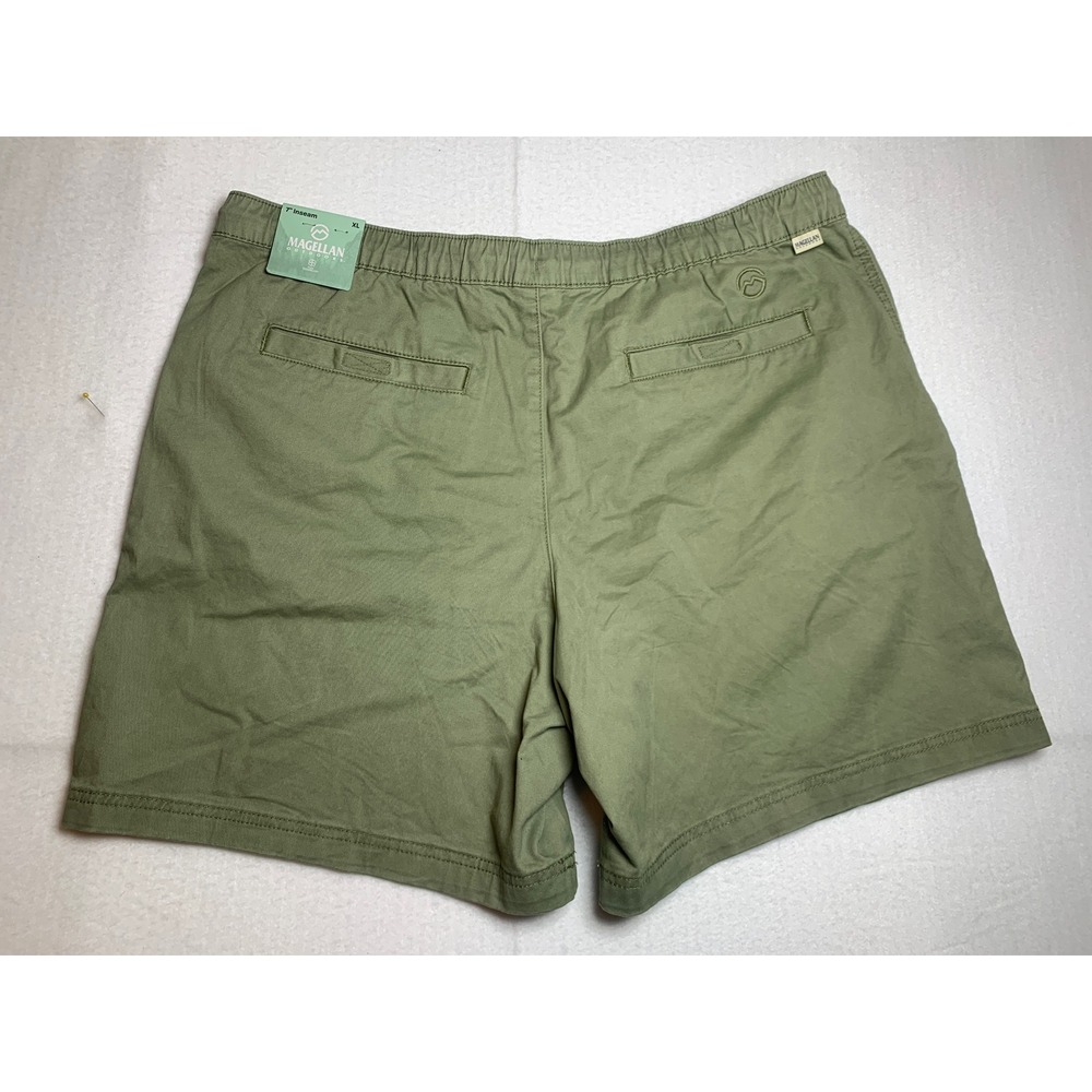 Magellan Outdoors Grotto Falls Shorts Mens XL Green 7" Inseam Elastic Waist NWT